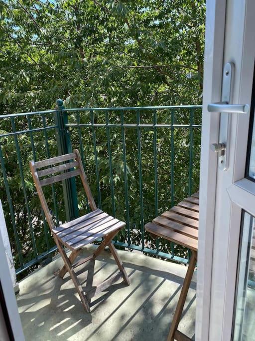 Lovely 2 Bedroom Flat In Greater ロンドン エクステリア 写真