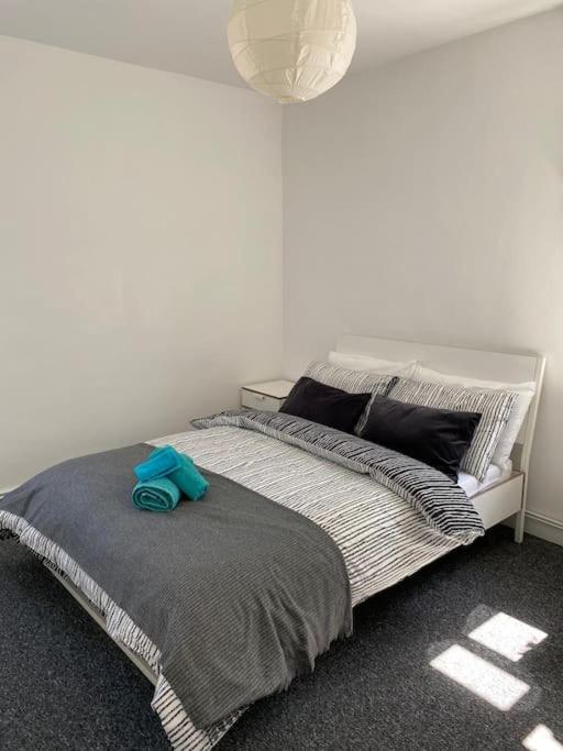Lovely 2 Bedroom Flat In Greater ロンドン エクステリア 写真